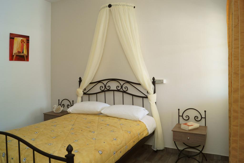 Margarita Karidi Hotell Apollonía Exteriör bild